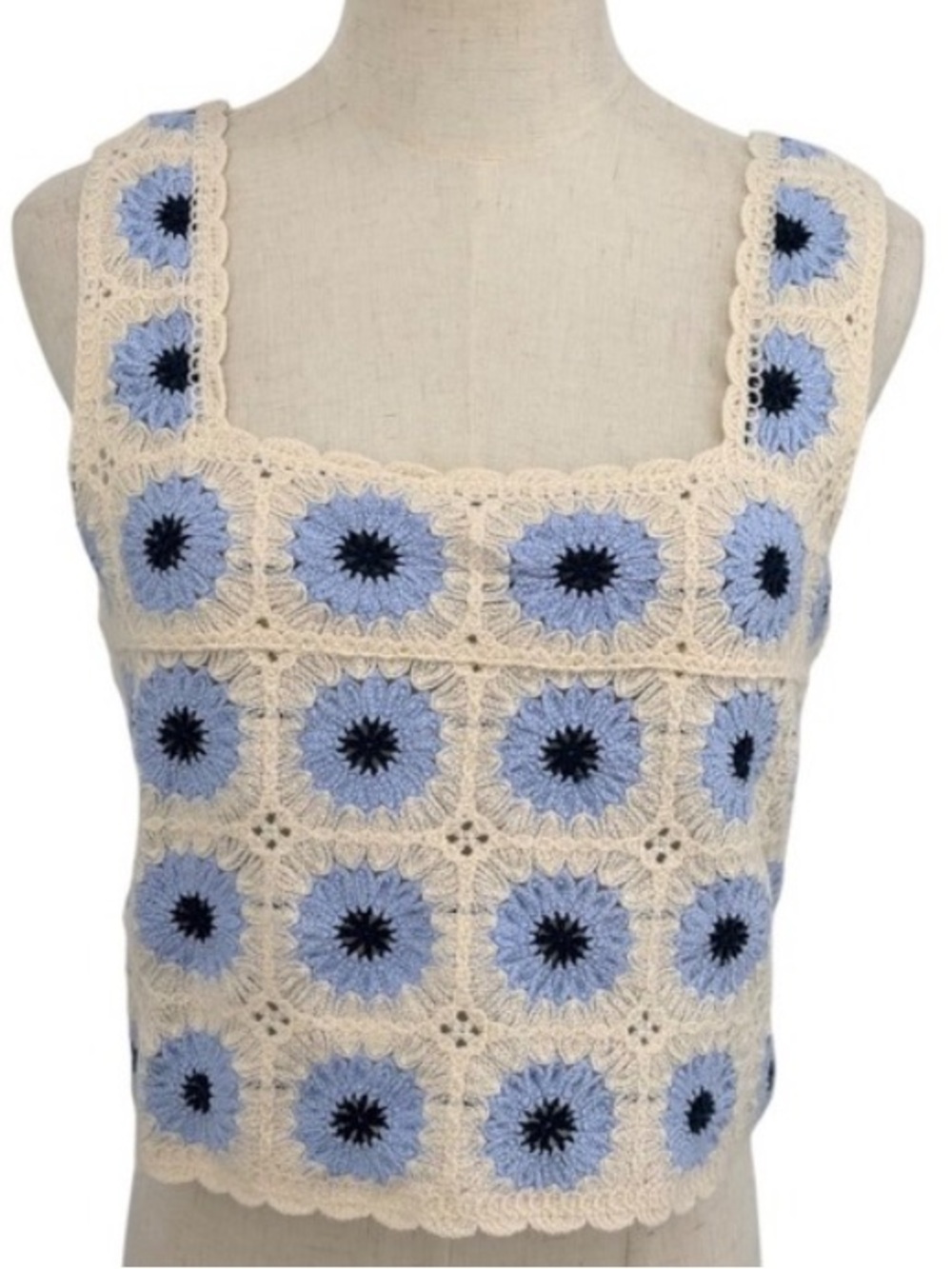 🌼 Rebellion Crochet Grannycore Coquette Gitl Square Floral Tank Top Medium
